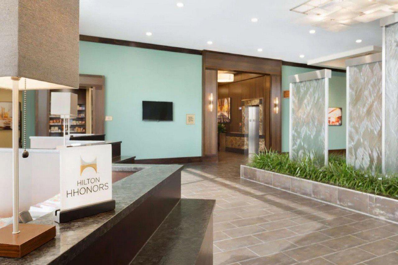 Embassy Suites By Hilton Chicago Нэпервилл Экстерьер фото